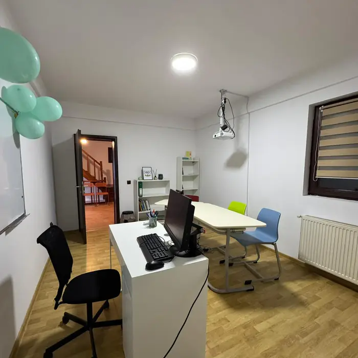 Sală modernă meditații TeachMe — Voluntari, Ilfov